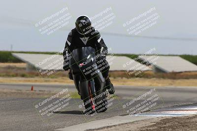 media/May-26-2025-Lets Ride (Mon) [[3bf1de1d65]]/B Group/1220pm (Wheelie Bump)/